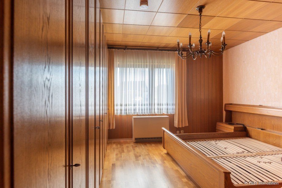 Elternschlafzimmer im EG Einfamilienhaus V�lklingen