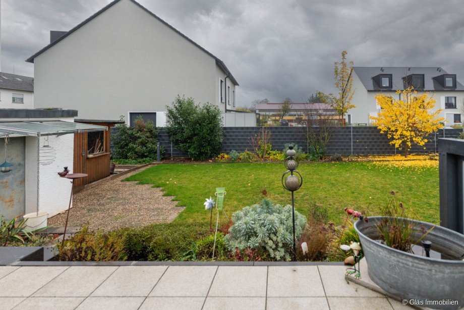 Blick in den Garten Einfamilienhaus Grolsheim