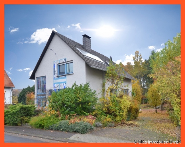 Freistehendes Einfamilienhaus Gro�rosseln Einfamilienhaus ***VERKAUFT*** Freistehendes Einfamilienhaus in Sackgassenlage bietet jede Menge Platz zum Toben!
