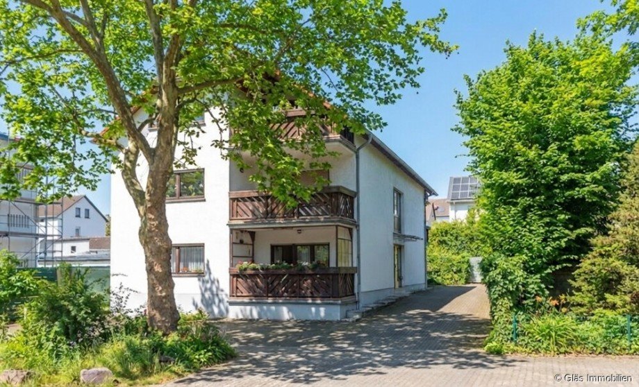 Gepflegte Wohnanlage Dachgeschosswohnung V�lklingen