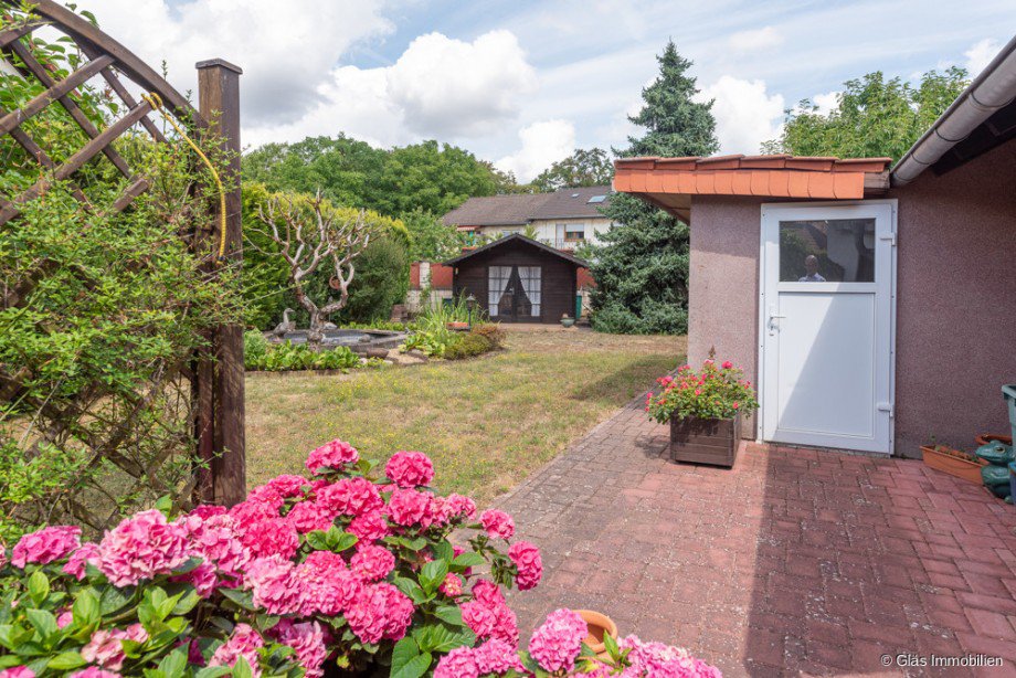 Blick in den Garten Einfamilienhaus V�lklingen