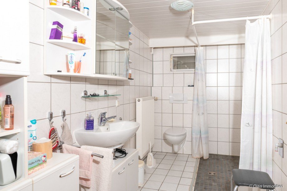 Badezimmer Einliegerwohnung Einfamilienhaus Grolsheim