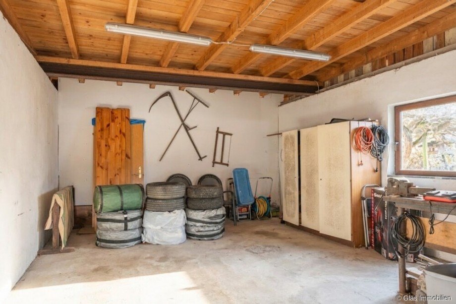 Doppelgarage hinterer Teil Zweifamilienhaus Saarbr�cken / Gersweiler