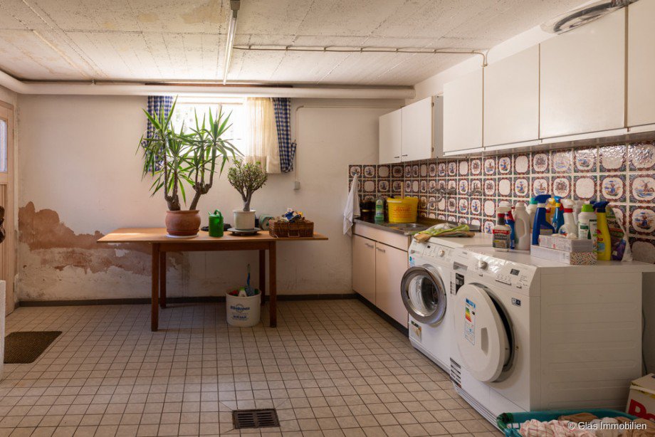 Waschk�che mit Zugang zum Garten Einfamilienhaus Blieskastel