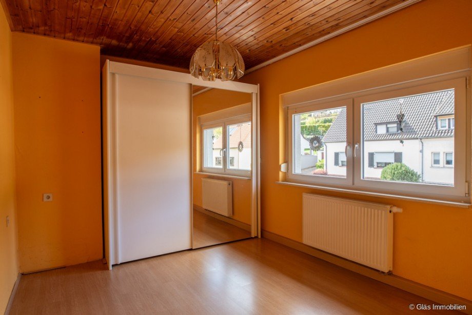 Kinderzimmer OG Zweifamilienhaus V�lklingen