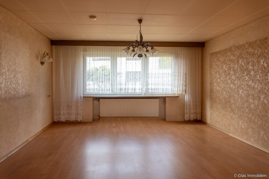 Wohnzimmer EG Mehrfamilienhaus V�lklingen / Ludweiler