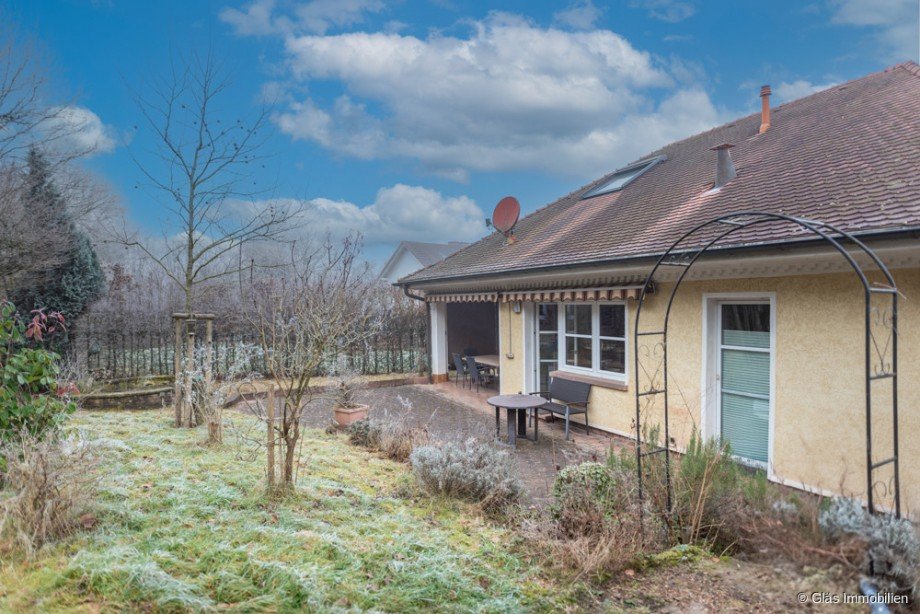 Gartenansicht Einfamilienhaus Illingen / H�ttigweiler