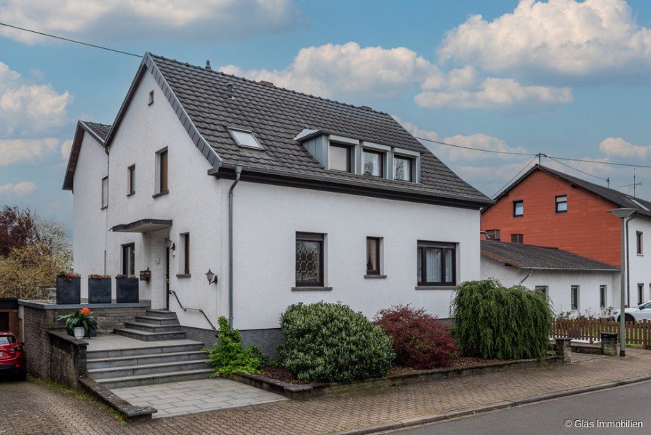 Freistehendes Zweifamilienhaus Zweifamilienhaus Bous