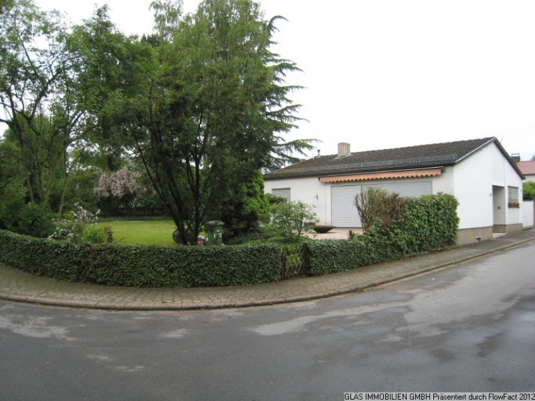 Freistehender Bungalow St. Ingbert Einfamilienhaus St. Ingbert -S�d - Freistehender Bungalow in sonniger Wohnlage!