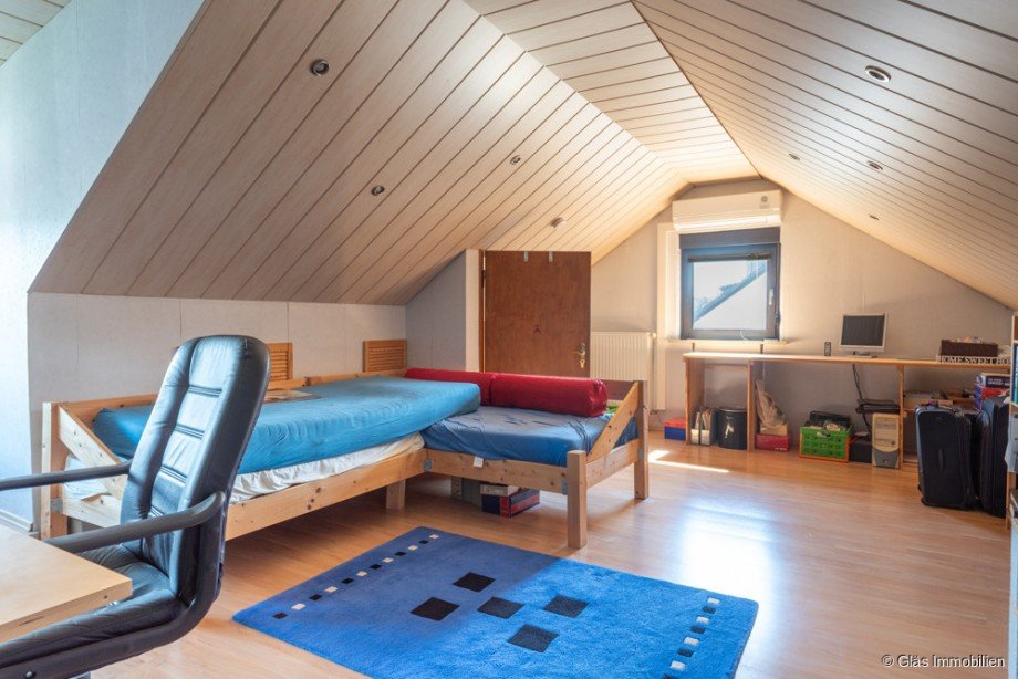 Dachgeschoss mit Klimaanlage Zweifamilienhaus V�lklingen