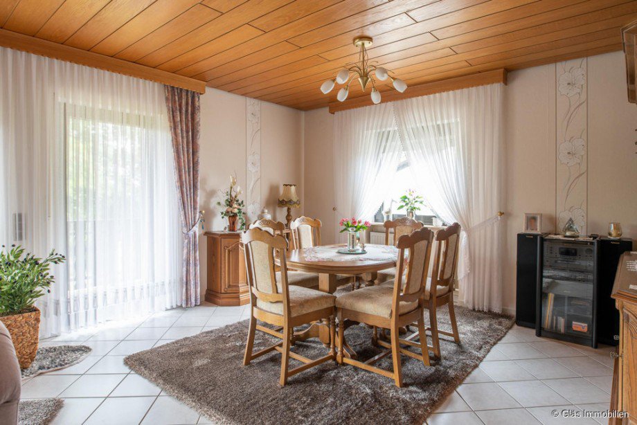 Esszimmer mit Balkon Einfamilienhaus Gro�rosseln