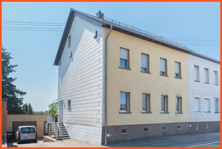 Gepflegtes 2 FH Riegelsberg Zweifamilienhaus Gepflegtes Zweifamilienhaus mit Garage und sehr sch�n angelegtem Garten in verkehrsg�nstiger Lage