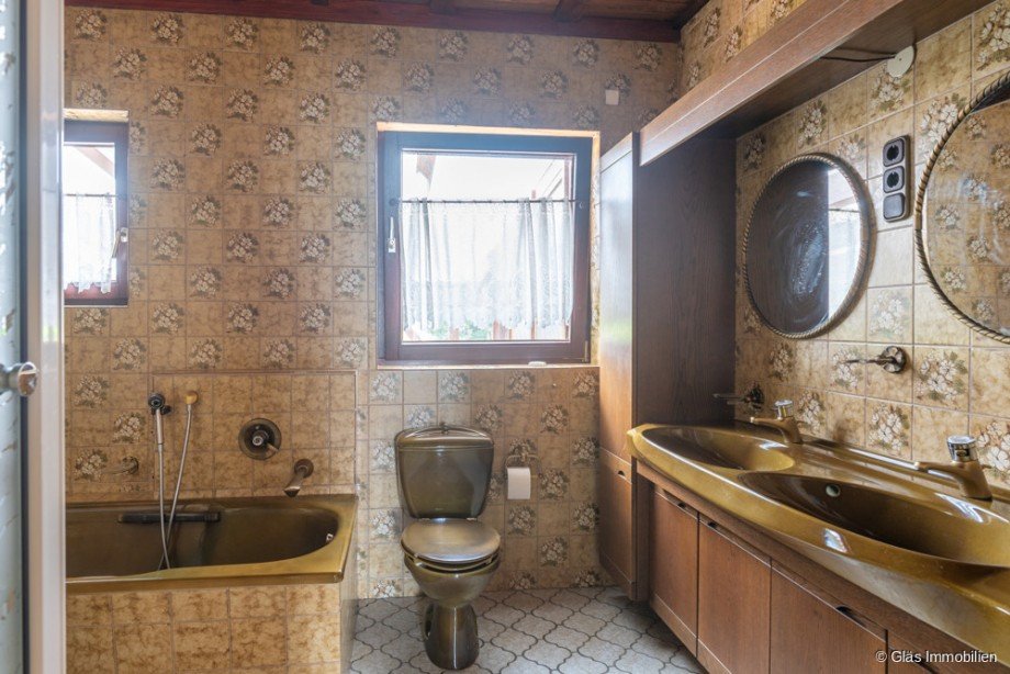Badezimmer mit... Einfamilienhaus V�lklingen