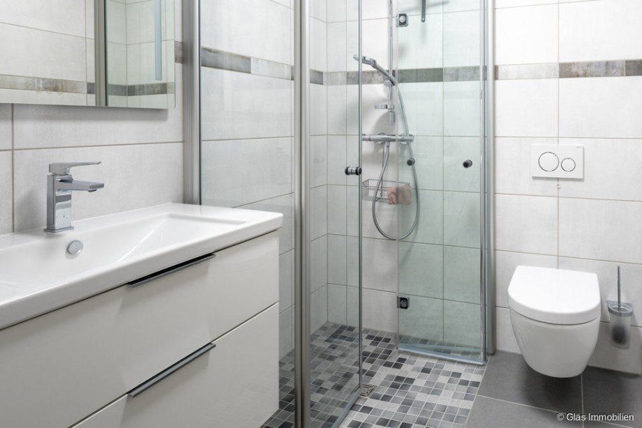 Badezimmer 1 Erdgeschosswohnung Dillingen