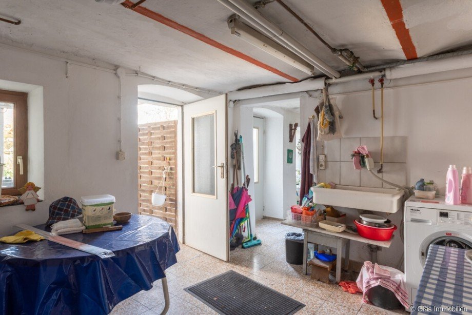 Waschk�che Zweifamilienhaus Saarbr�cken / Gersweiler