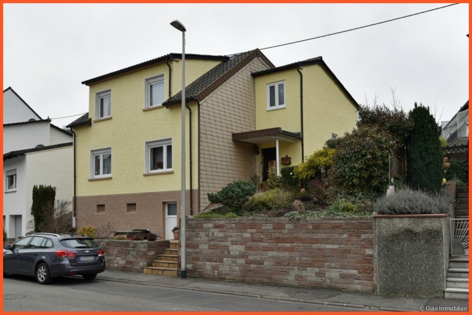 Freistehendes Einfamilienhaus Einfamilienhaus V�lklingen