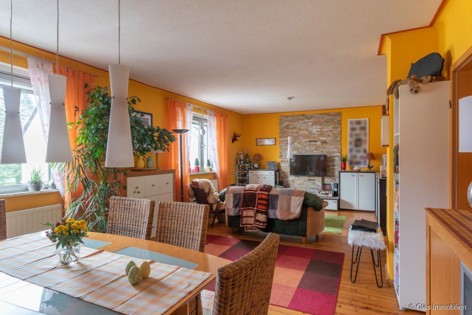 Wohnen und Essen im OG Einfamilienhaus V�lklingen