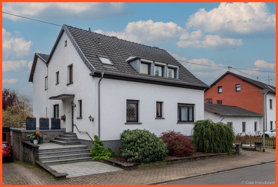 Freistehendes Zweifamilienhaus Zweifamilienhaus Bous