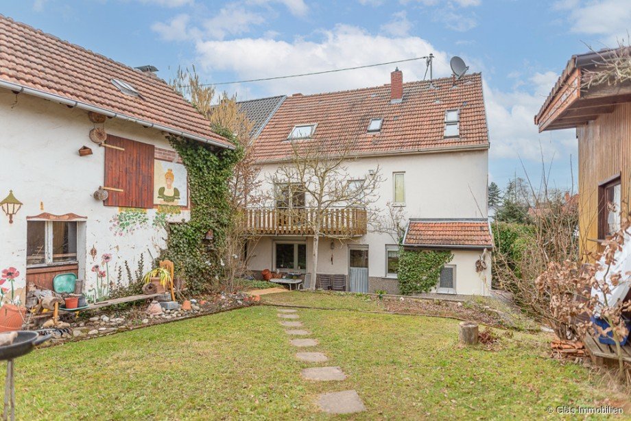 R�ckansicht Zweifamilienhaus Schwalbach