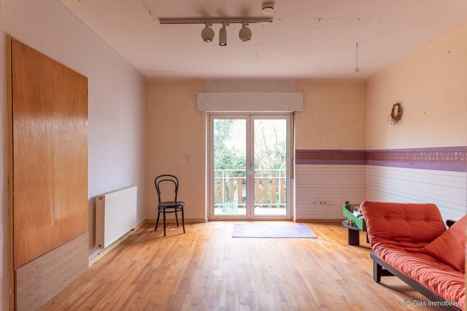 Esszimmer mit Balkon Zweifamilienhaus Schwalbach