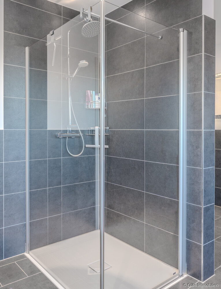 ...bodengleiche Dusche Einfamilienhaus Wadgassen