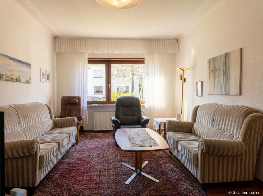 Wohnzimmer Erdgeschoss Zweifamilienhaus Saarbr�cken / Gersweiler