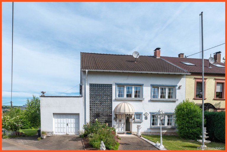 Einfamilienhaus in ruhiger Wohnlage Nalbach Einfamilienhaus Einseitig angebautes Einfamilienhaus mit Garage in ruhiger Wohnlage