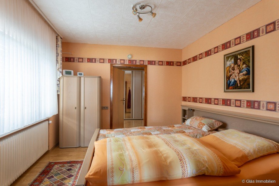 Schlafzimmer Zweifamilienhaus Riegelsberg