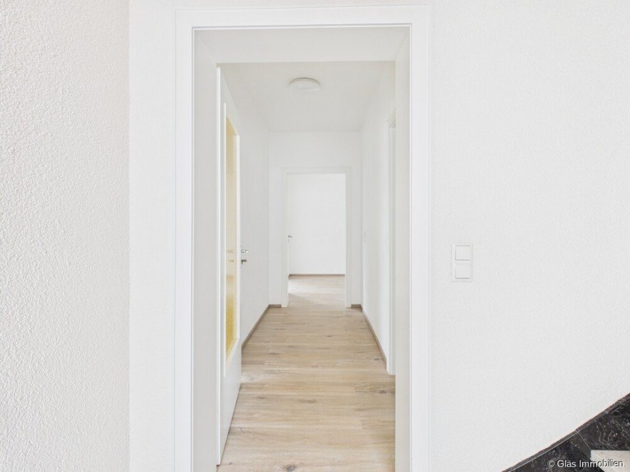 Wohnungsflur im 1. OG Zweifamilienhaus Wadgassen