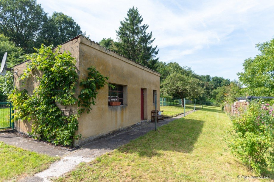 Garten mit Gartenhaus Zweifamilienhaus Gro�rosseln