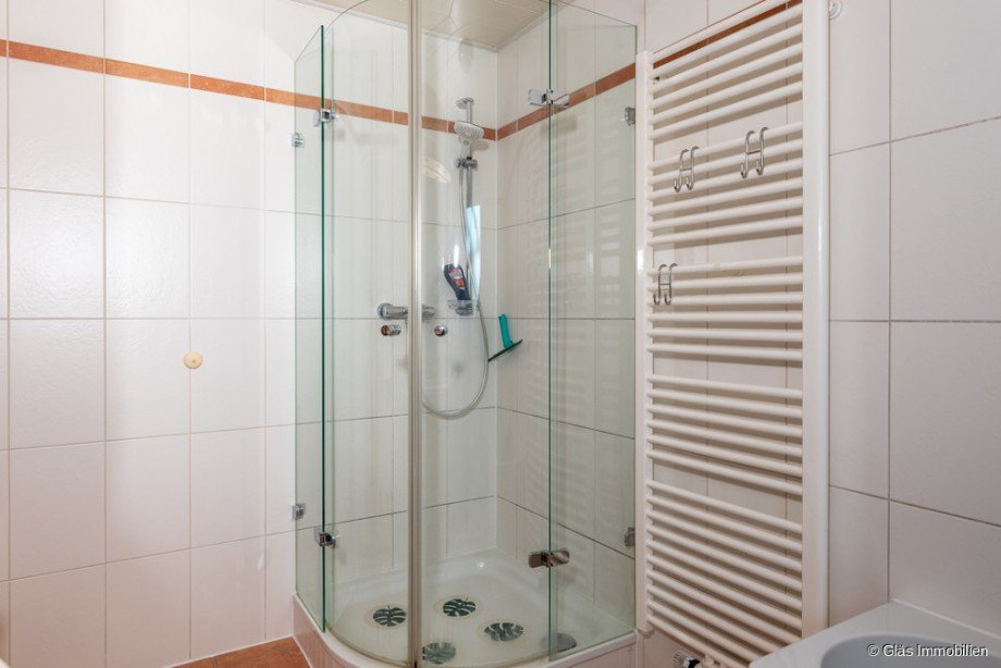 ...Dusche Einfamilienhaus Grolsheim