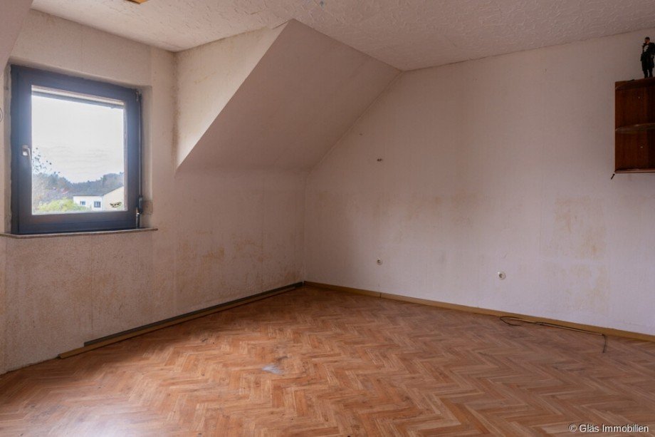 Schlafzimmer 1 Doppelhaush�lfte Wadgassen