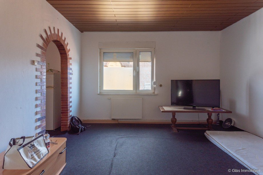 Wohnzimmer 2. OG Mehrfamilienhaus Sulzbach/Saar
