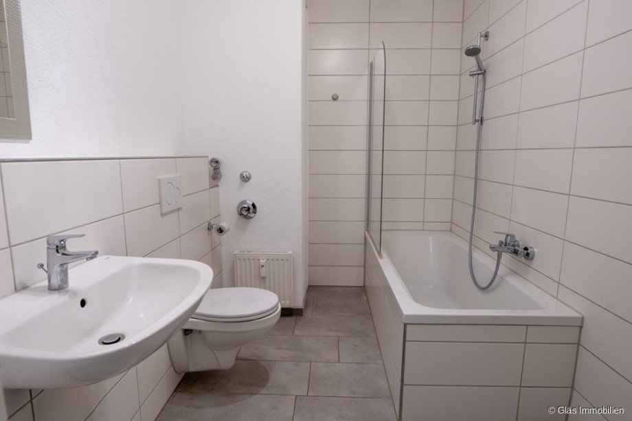 Bad Etagenwohnung Saarbr�cken / Schafbr�cke