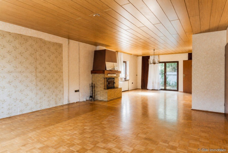 Esszimmer mit Zugang zur Terrasse Zweifamilienhaus Gro�rosseln / Karlsbrunn
