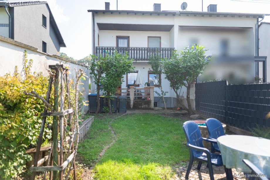 Gartenansicht Doppelhaush�lfte V�lklingen