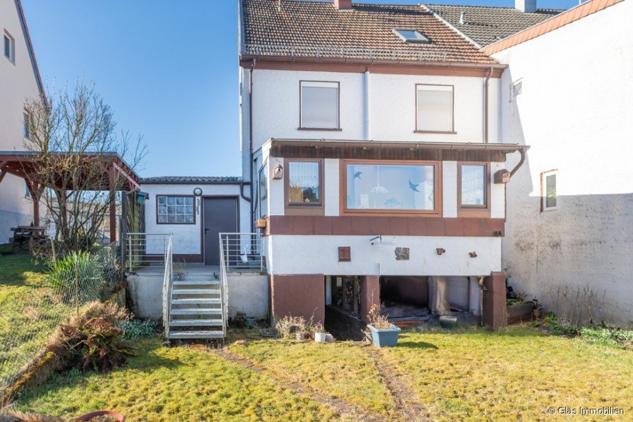 R�ckansicht Haus Einfamilienhaus Merchweiler