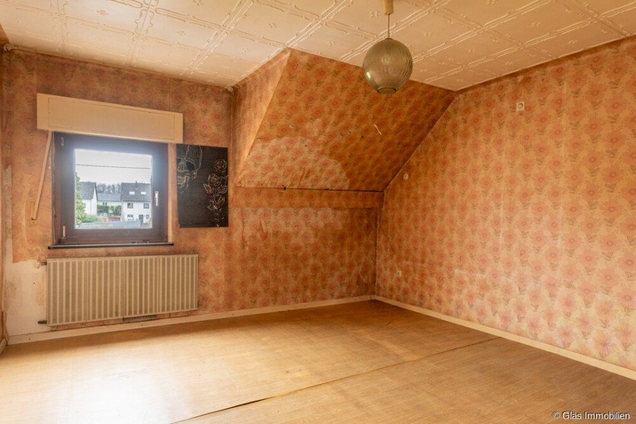 Schlafzimmer 2 Doppelhaush�lfte Wadgassen