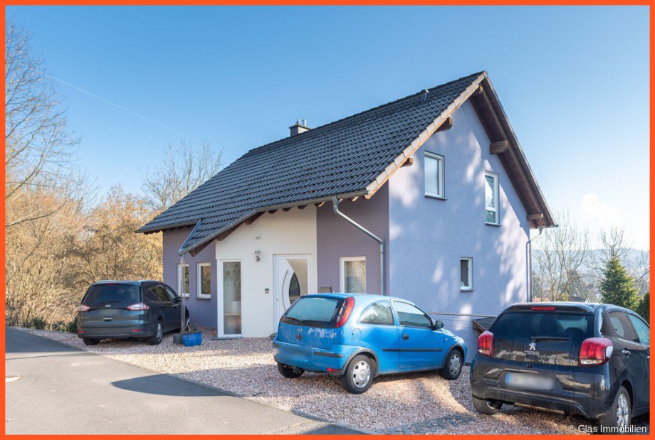 Freistehendes Einfamilienhaus mit Einliegerwohnung Einfamilienhaus Neunkirchen-Wiebelskirchen
