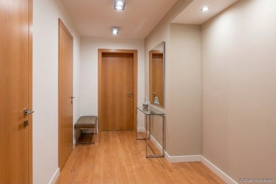 Diele Dachgeschosswohnung V�lklingen