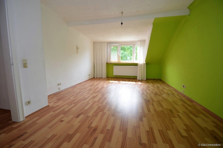 Zimmer 3, OG Einfamilienhaus V�lklingen