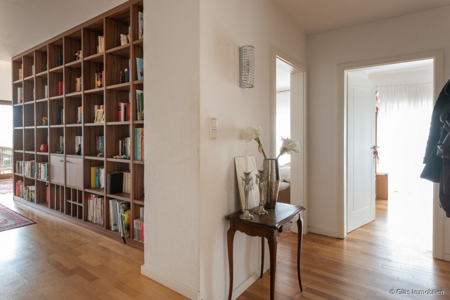 Eingangsdiele im DG Zweifamilienhaus Bous