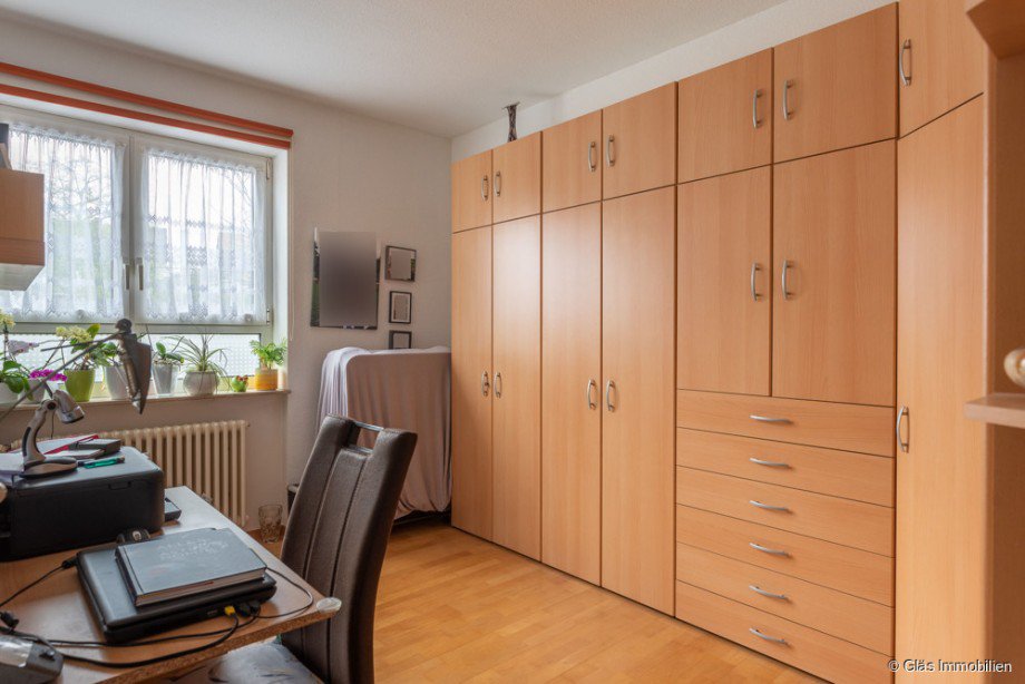 Arbeits- oder Kinderzimmer Etagenwohnung Saarbr�cken