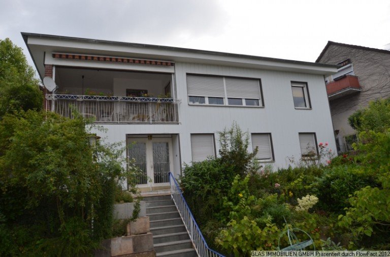 Einfamilienhaus mit 2 Einliegerwohnungen Saarbr�cken Einfamilienhaus SAARBR�CKEN - Gro�z�giges Einfamilienhaus mit 2 Einliegerwohnungen in absolut ruhiger u. verkehrsg�nstiger Wohnlage!