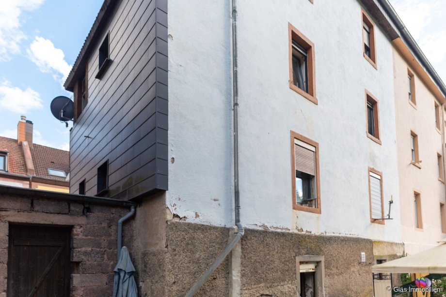 R�ckansicht Mehrfamilienhaus Sulzbach/Saar