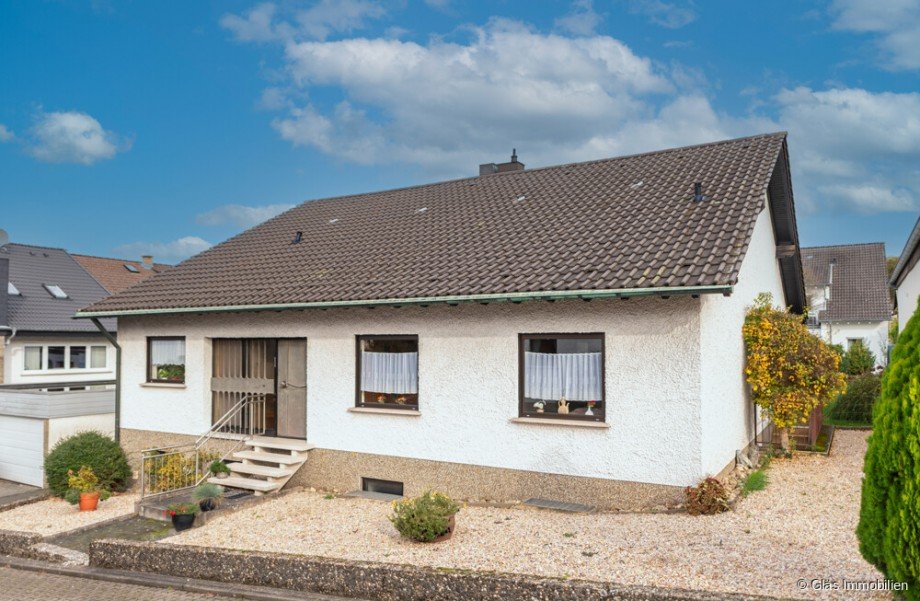 Freistehendes Einfamilienhaus Einfamilienhaus V�lklingen