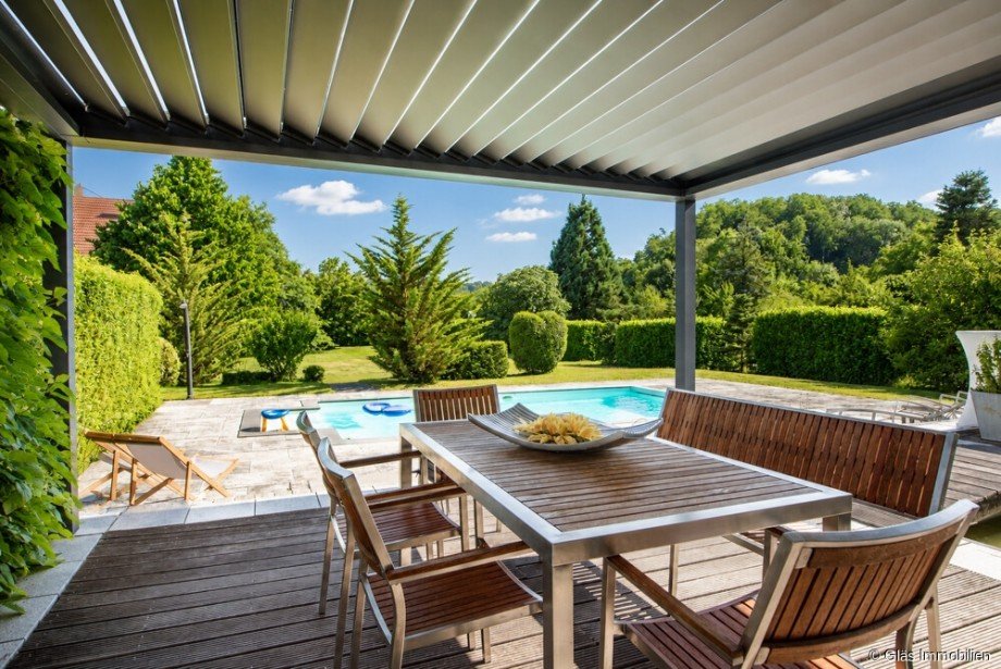�berdachte Terrasse Einfamilienhaus �berherrn