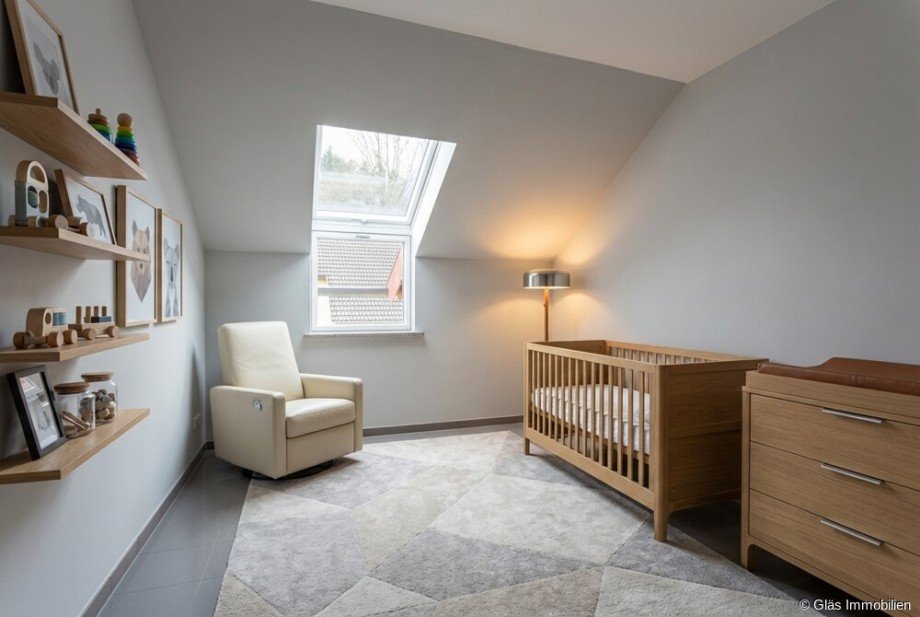 Kinderzimmer Etagenwohnung V�lklingen