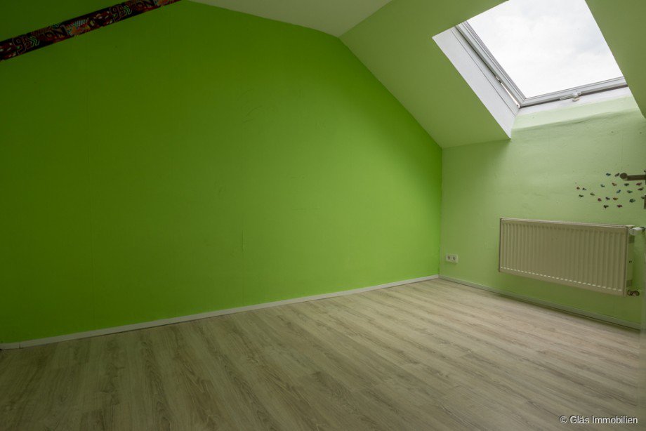 Zimmer 2 OG Reihenmittelhaus Wadgassen