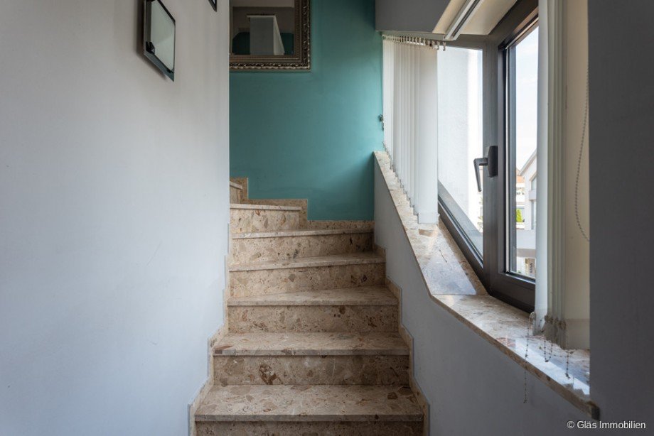 Privates Treppenhaus Maisonettewohnung Saarlouis
